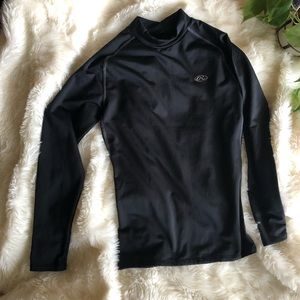 Black warm athletic undershirt